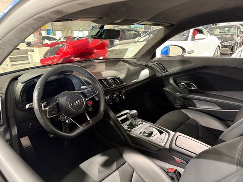 Used 2023 Audi R8 V10 performance image 56