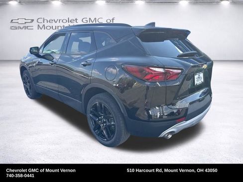 Used 2022 Chevrolet Blazer LT image 3