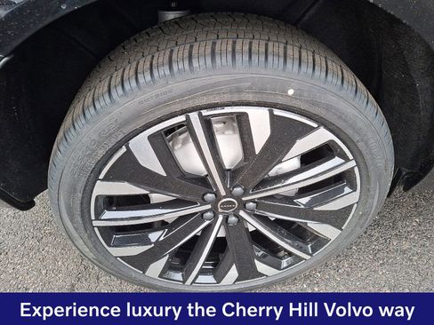 New 2026 Volvo XC60 T8 Ultra w/ Protection Package Premier AWD/4WD image 6