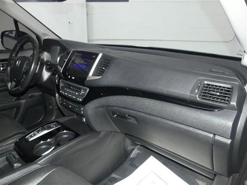 Used 2018 Honda Pilot Elite image 25