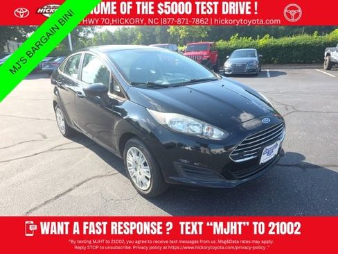 Used 2018 Ford Fiesta S FWD image 1