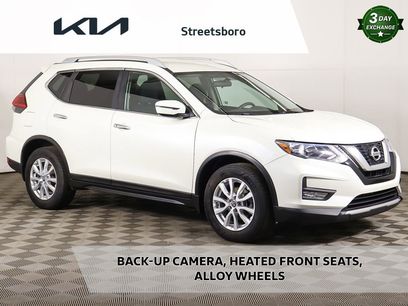 Used 2017 Nissan Rogue SV