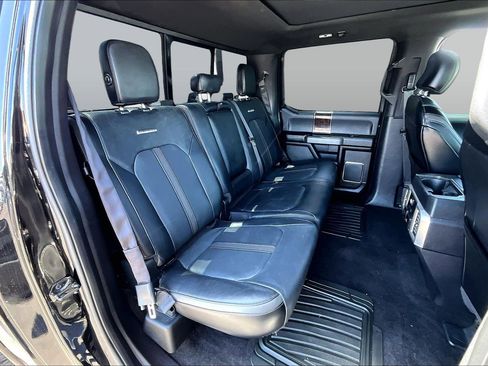 Used 2017 Ford F150 Platinum w/ Equipment Group 701A Luxury AWD/4WD image 24