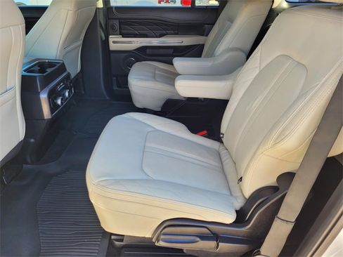 Used 2021 Ford Expedition Max Platinum image 19