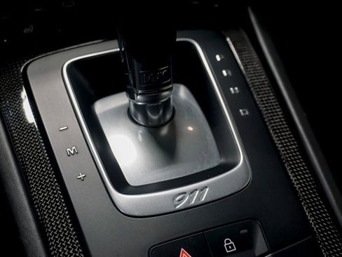 Used 2019 Porsche 911 GT3 RS image 12