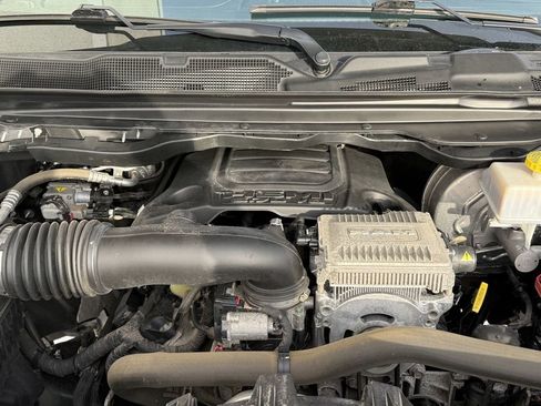 Used 2020 RAM 1500 Limited image 8