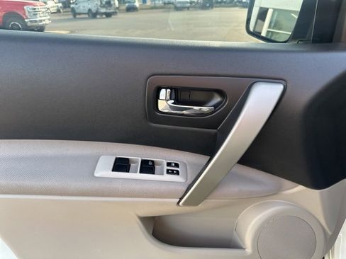 Used 2013 Nissan Rogue S w/ Special Edition Pkg image 34