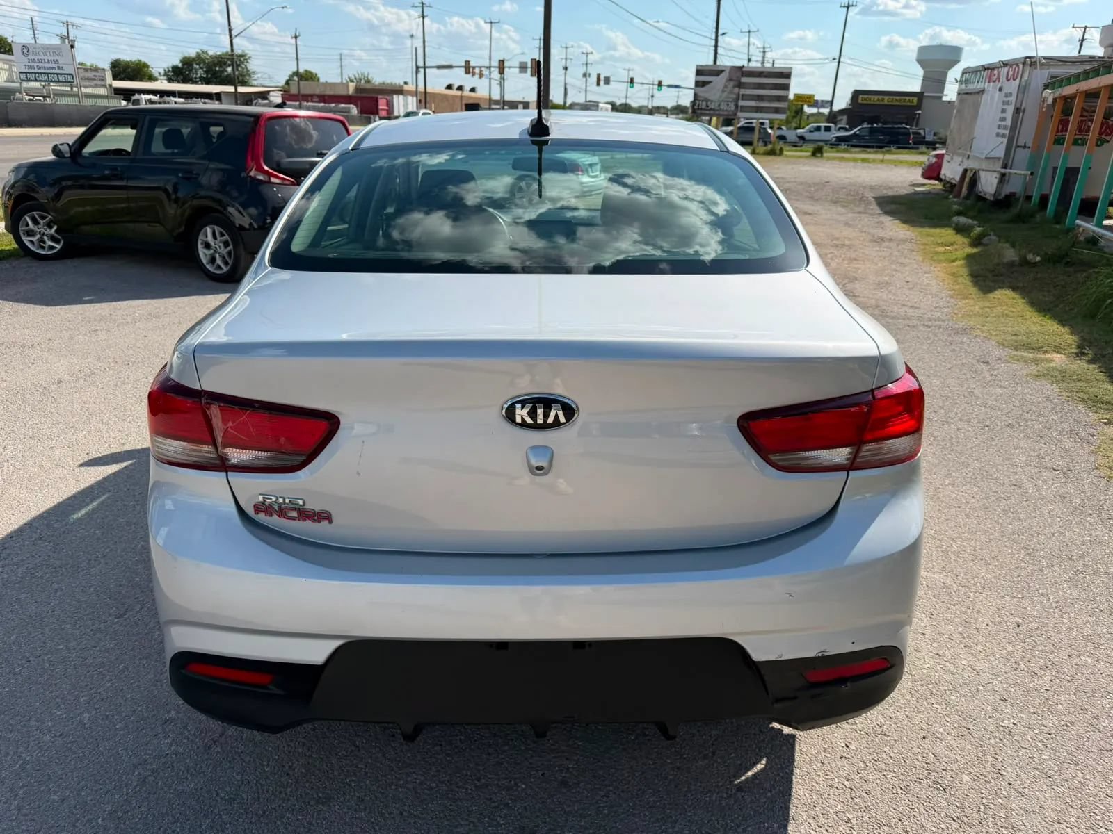 Used 2020 Kia Rio LX FWD image 3