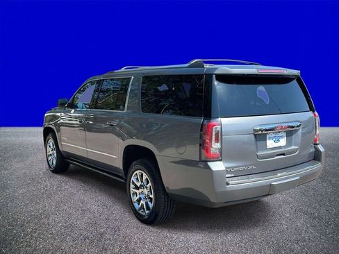 Used 2019 GMC Yukon XL Denali AWD/4WD image 5