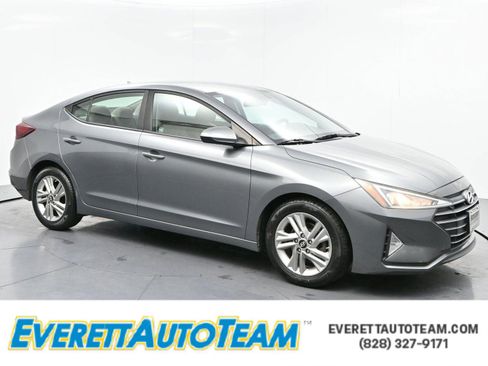 Used 2019 Hyundai Elantra SEL image 1