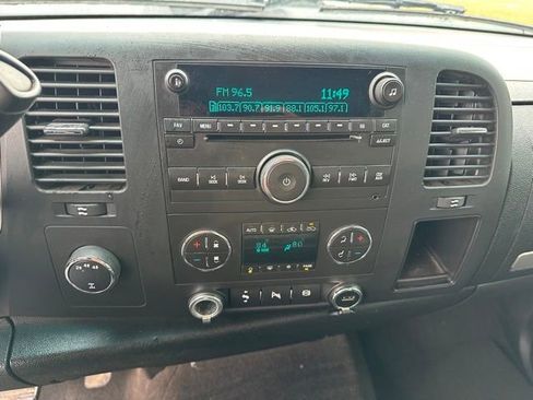 Used 2012 GMC Sierra 3500 SLE w/ SLE Preferred Package image 16