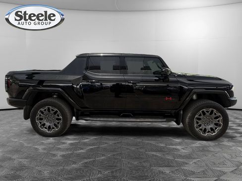 Certified 2025 GMC Hummer EV 3X w/ LPO, Sport Package AWD/4WD image 6
