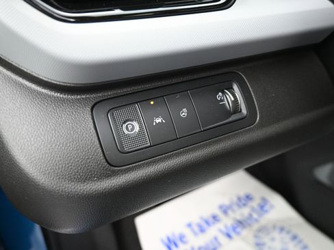 New 2027 Chevrolet Bolt RS w/ Technology Package FWD image 24