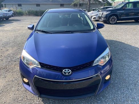 Used 2015 Toyota Corolla S FWD image 2