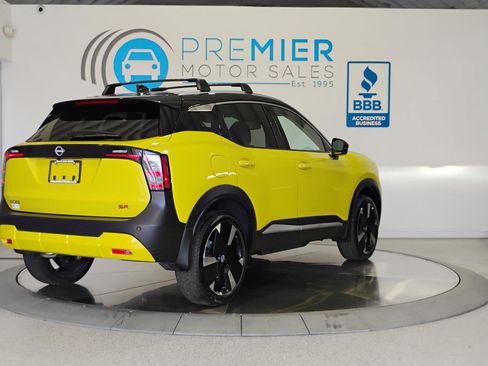 Used 2025 Nissan Kicks SR w/ Illumination Package image 80