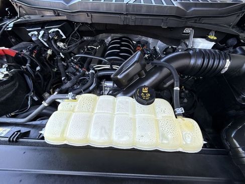 Used 2023 Ford F150 XLT AWD/4WD image 27