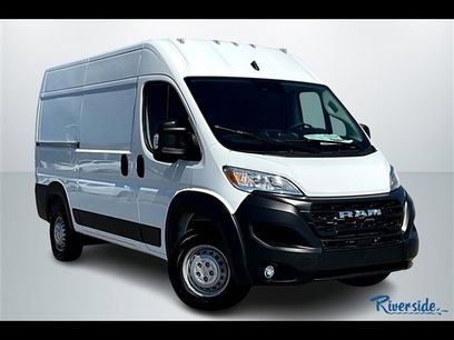 New 2025 RAM ProMaster 2500 w/ Convenience Group