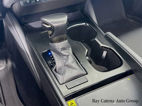 Certified 2025 Lexus ES 350 w/ Premium Package image 17