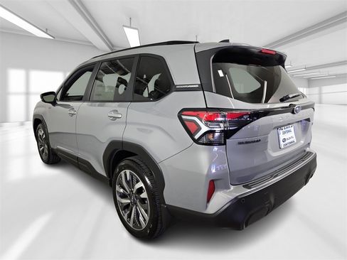 New 2025 Subaru Forester Touring image 3