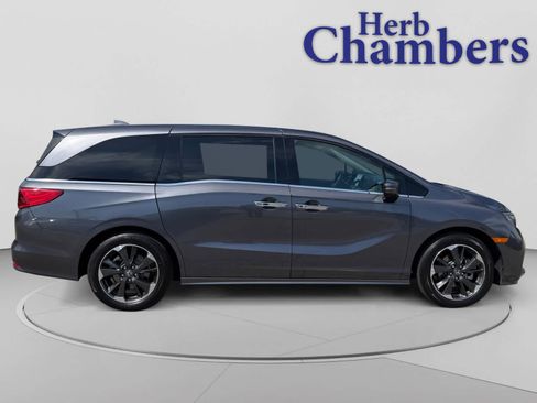 Used 2024 Honda Odyssey Elite image 12