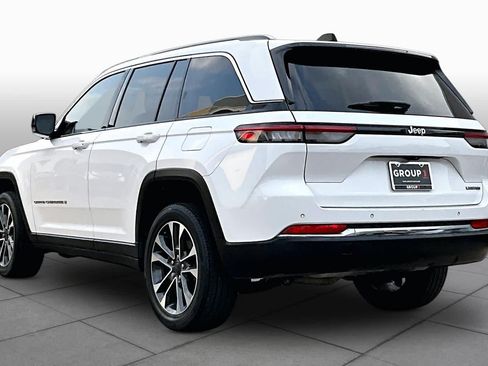 Used 2023 Jeep Grand Cherokee Limited RWD image 12