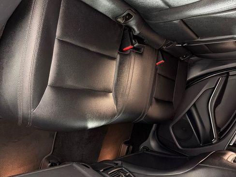 Used 2015 Mercedes-Benz CLA 250 image 19