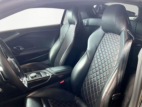 Used 2018 Audi R8 V10 plus image 26