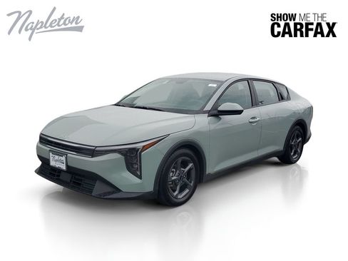 Used 2025 Kia K4 FWD image 1