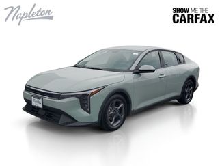 Used 2025 Kia K4 FWD video 1