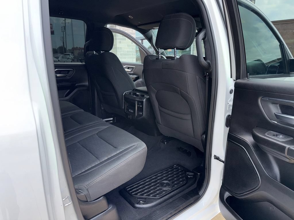 Used 2025 RAM 1500 Big Horn AWD/4WD image 18