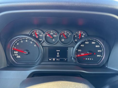 Used 2024 Chevrolet Silverado 1500 Custom image 22