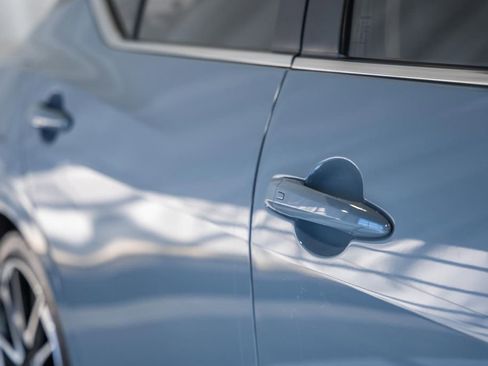 Used 2024 Nissan Sentra SR w/ Lighting Package image 17