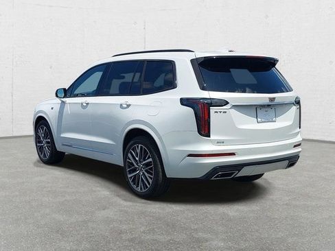 Used 2025 Cadillac XT6 Sport w/ LPO, Floor Liner Package image 7