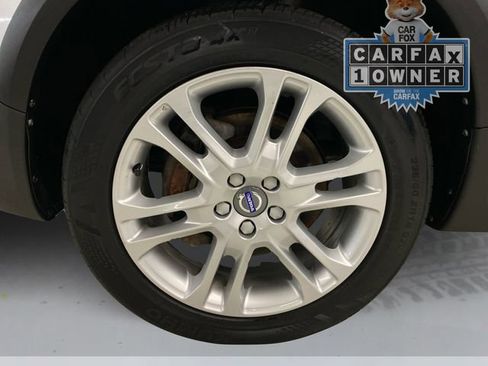 Used 2016 Volvo XC70 T5 Premier w/ Proximity Package image 19