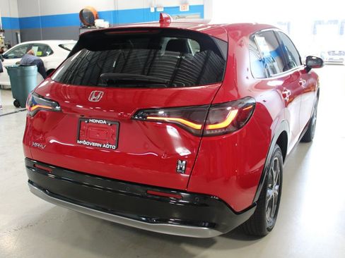 Used 2025 Honda HR-V EX-L image 44