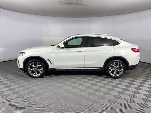 Certified 2023 BMW X4 xDrive30i w/ Convenience Package image 8