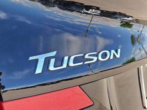 Used 2020 Hyundai Tucson SEL image 12