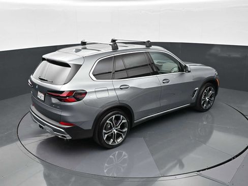 Certified 2024 BMW X5 sDrive40i w/ Parking Assistance Package RWD image 21