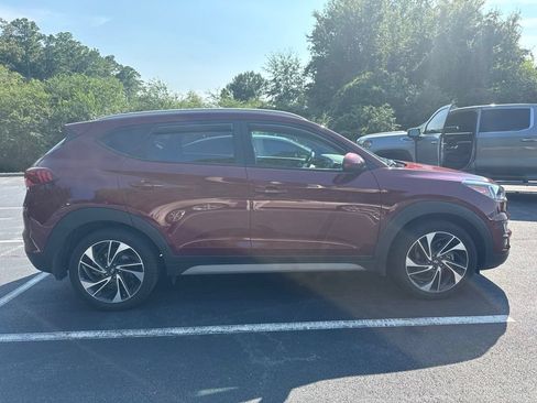 Used 2019 Hyundai Tucson Sport FWD image 5