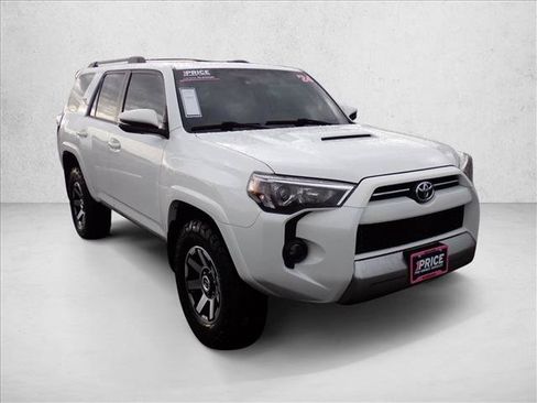 Used 2024 Toyota 4Runner TRD Off-Road Premium w/ Moonroof Package AWD/4WD image 6