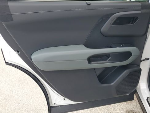 New 2027 Kia Telluride SX X-Line image 32