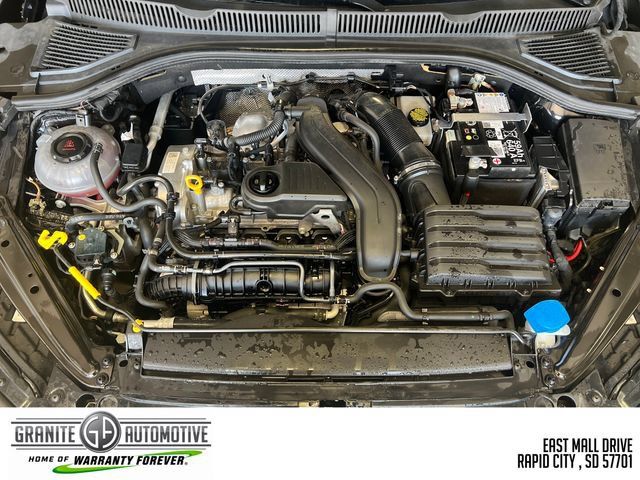 Used 2025 Volkswagen Jetta SE FWD image 30