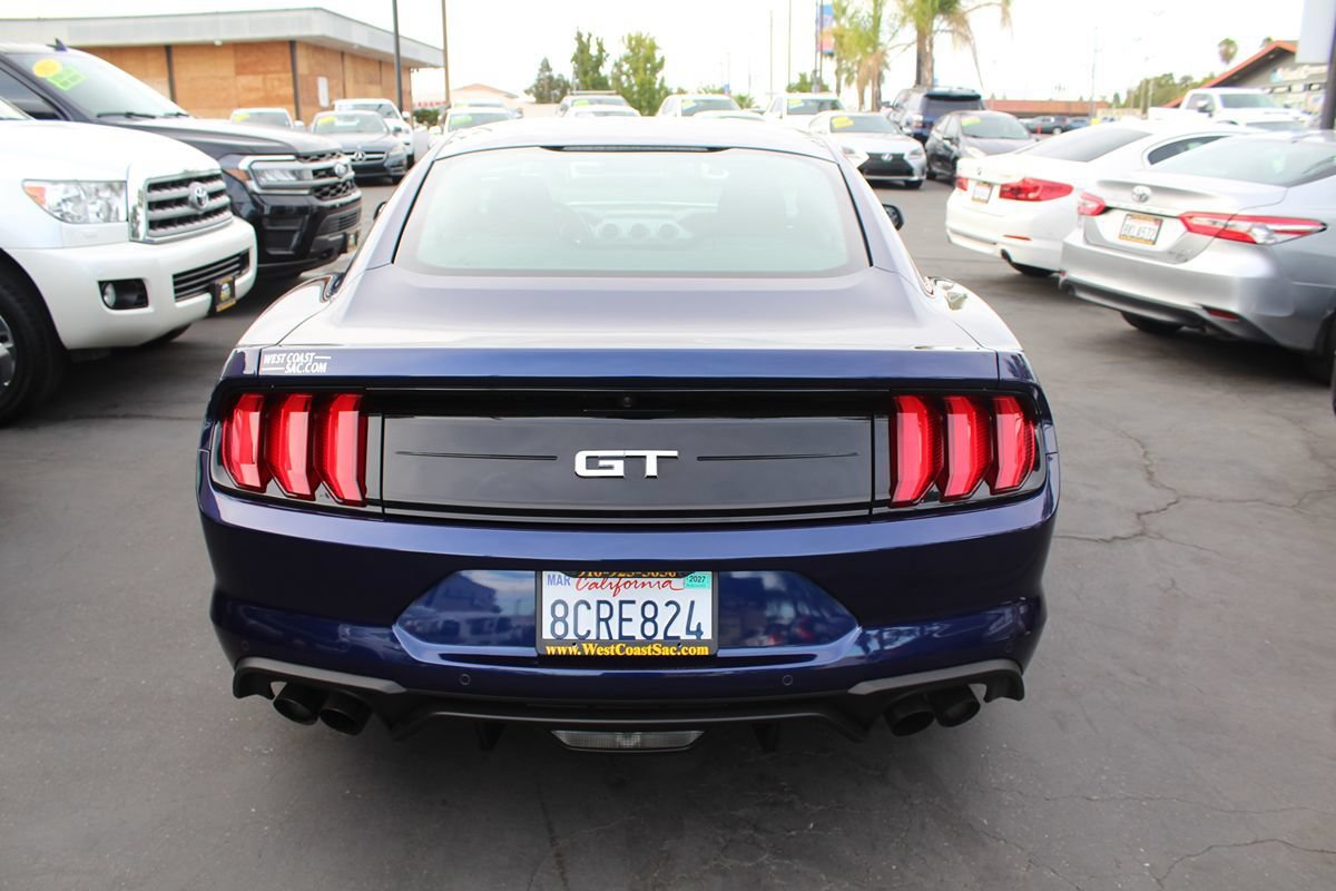 Used 2018 Ford Mustang GT RWD image 6