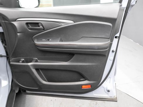 Used 2022 Honda Pilot TrailSport image 40