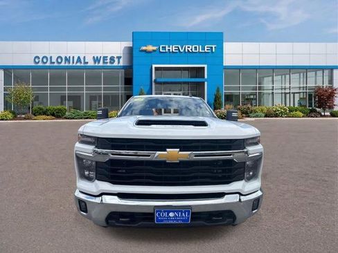 Used 2025 Chevrolet Silverado 2500 LT w/ Convenience Package AWD/4WD image 20