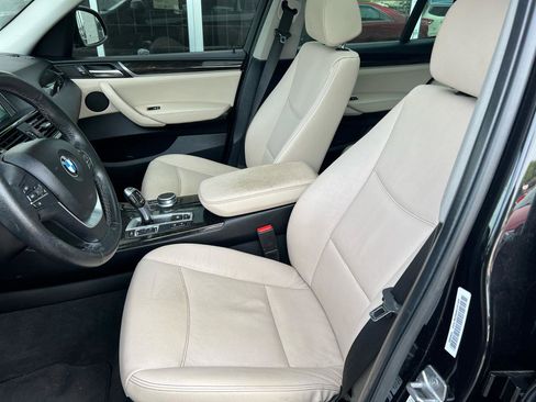 Used 2017 BMW X3 xDrive28i image 12
