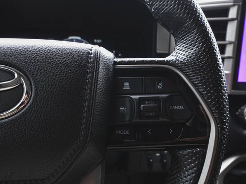 Used 2024 Toyota Tundra Limited image 23