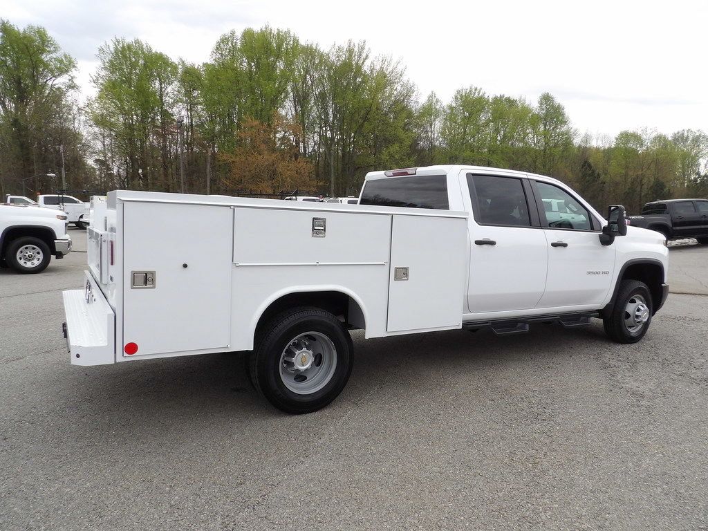 Used 2024 Chevrolet Silverado 3500 W/T w/ WT Convenience Package AWD/4WD image 8