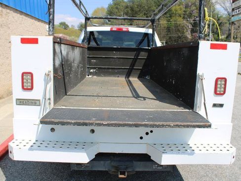 Used 2018 RAM 2500 Tradesman w/ Power & Remote Entry Group RWD image 12