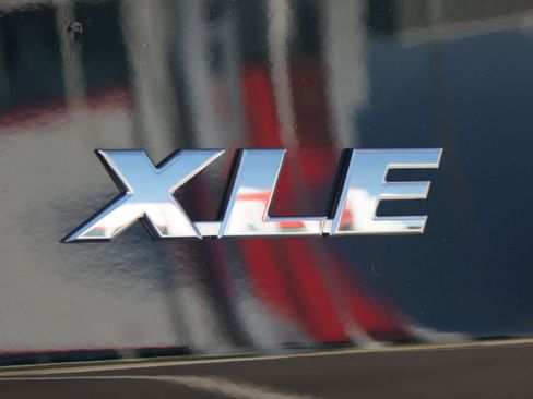 Used 2024 Toyota RAV4 XLE image 16